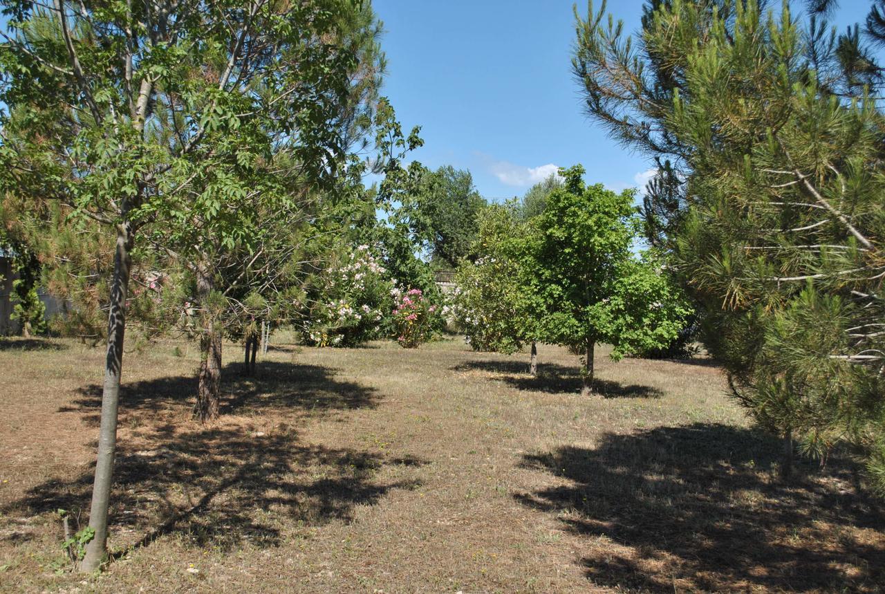 B&B Ginevra Пулзано Екстериор снимка