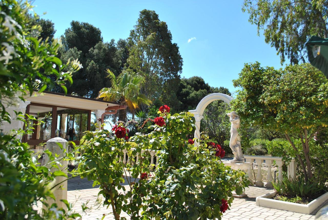 B&B Ginevra Пулзано Екстериор снимка