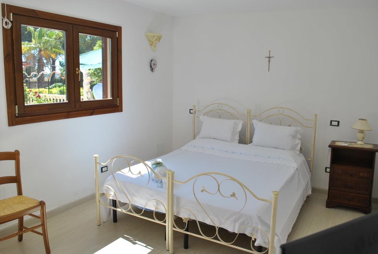 B&B Ginevra Пулзано Екстериор снимка